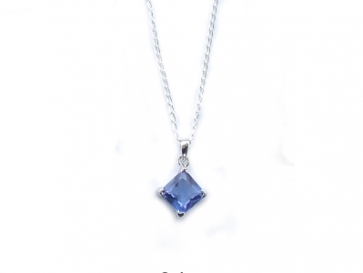 925 CZ PENDANT AND CHAIN.